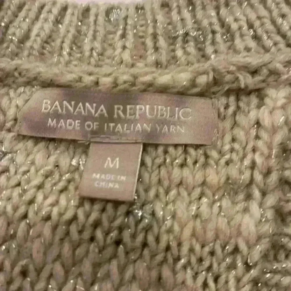 Banana Republic Italian‎ Yarn Sweater - Picture 4 of 5